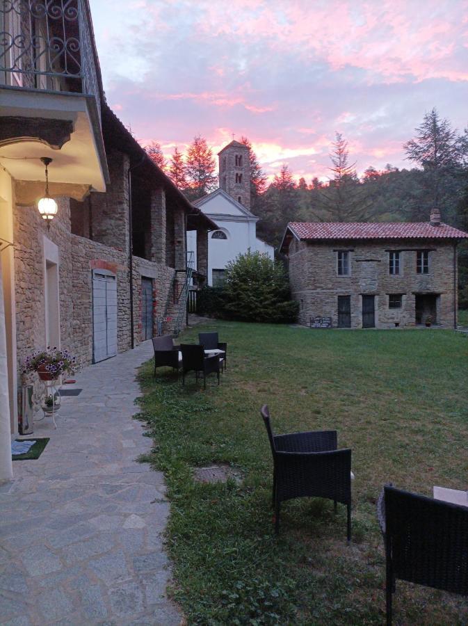 לינה וארוחת בוקר Saliceto Il Giardino Di San Martino מראה חיצוני תמונה