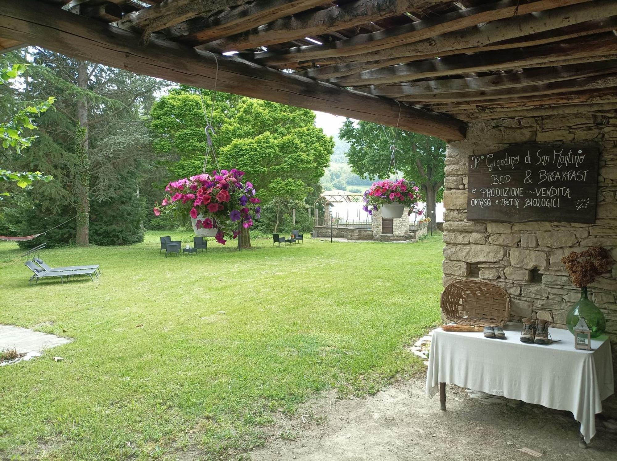לינה וארוחת בוקר Saliceto Il Giardino Di San Martino מראה חיצוני תמונה